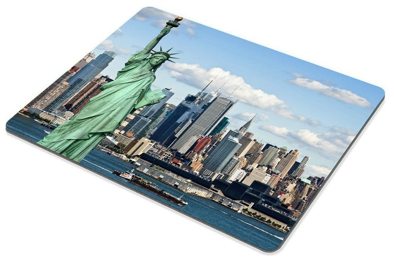 Smooffly New York Mouse Pad, Statue of Liberty in NYC Harbor Urban City Print Famous Cultural Landmark Picture, Customized Rectangle Non-Slip Rubber Mousepad, 9.5 X 7.9 Inches, Mint Blue - Image 3